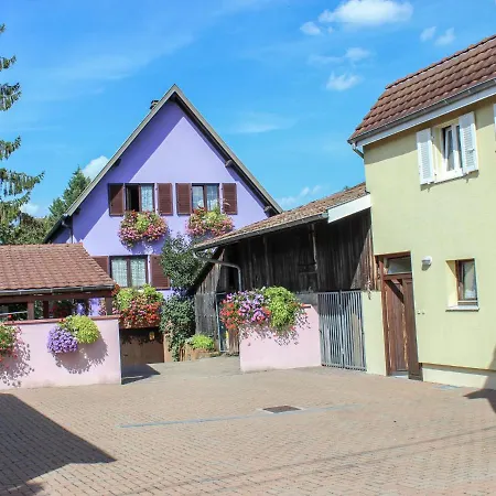 Apartment Residence Jaune Et Rose-2 By Interhome