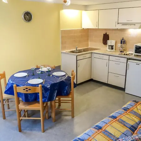 Jaune Et Rose-2 By Interhome Apartment